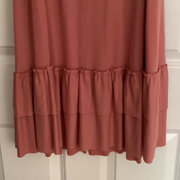 2X Zenana Ruffle Tank - Picture 3 of 5